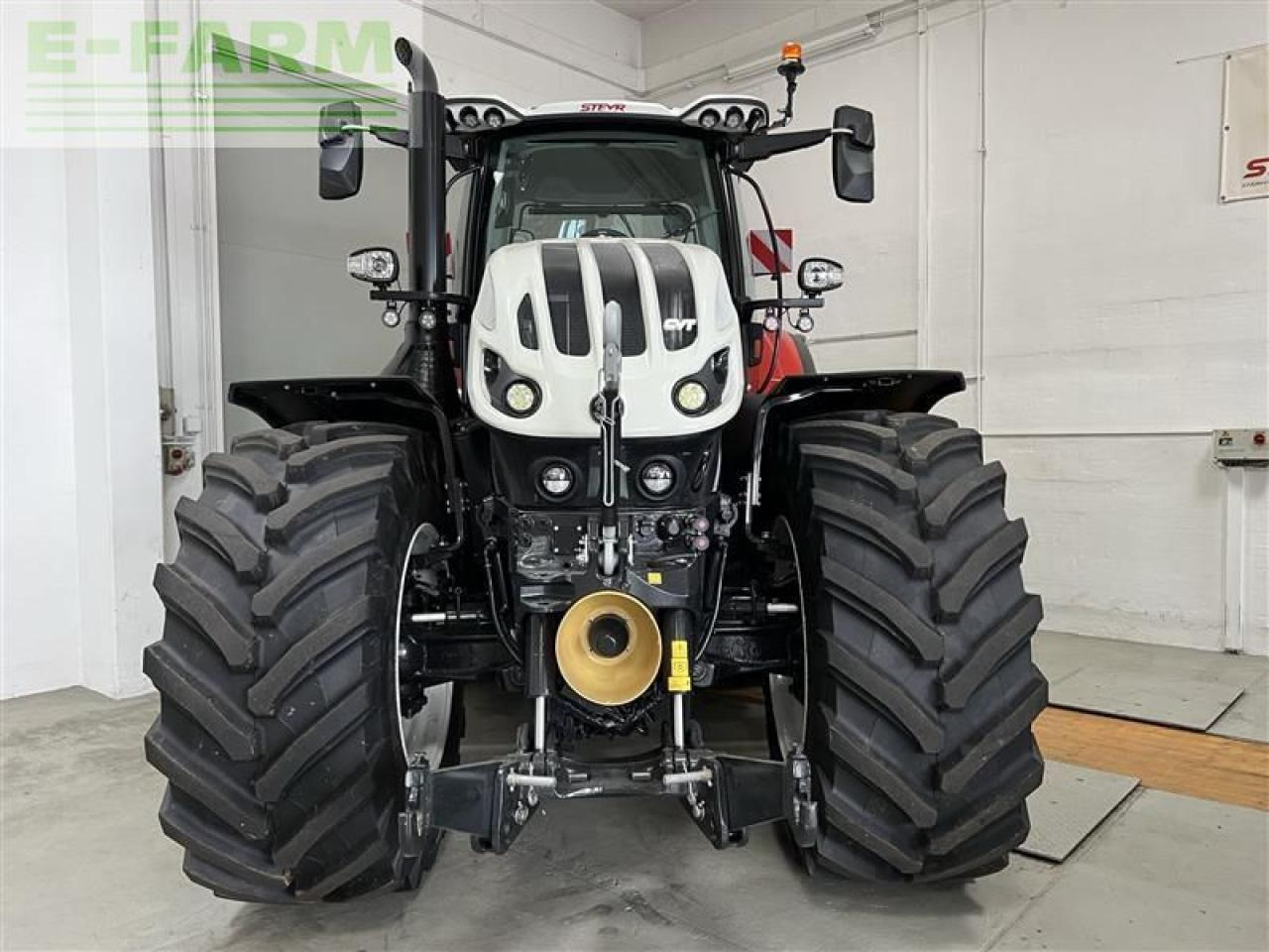 Steyr 6300 terrus cvt (stage v) CVT - Трактор: снимка 3 Steyr 6300 terrus cvt (stage v) CVT - Трактор: снимка 3