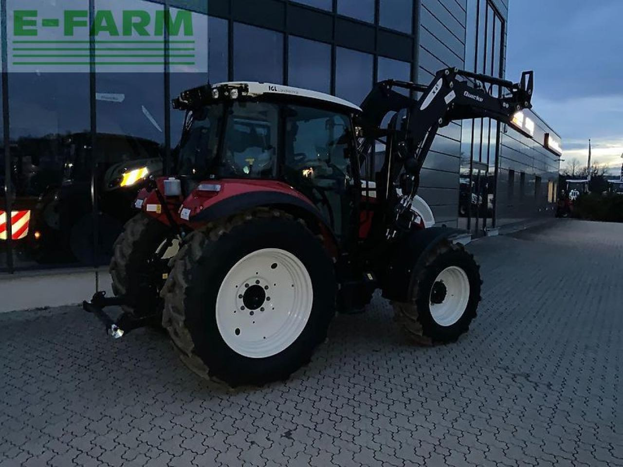 Steyr kompakt 4080 hilo stage v - Трактор: снимка 3 Steyr kompakt 4080 hilo stage v - Трактор: снимка 3