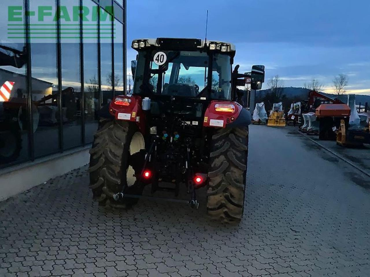 Steyr kompakt 4080 hilo stage v - Трактор: снимка 5 Steyr kompakt 4080 hilo stage v - Трактор: снимка 5