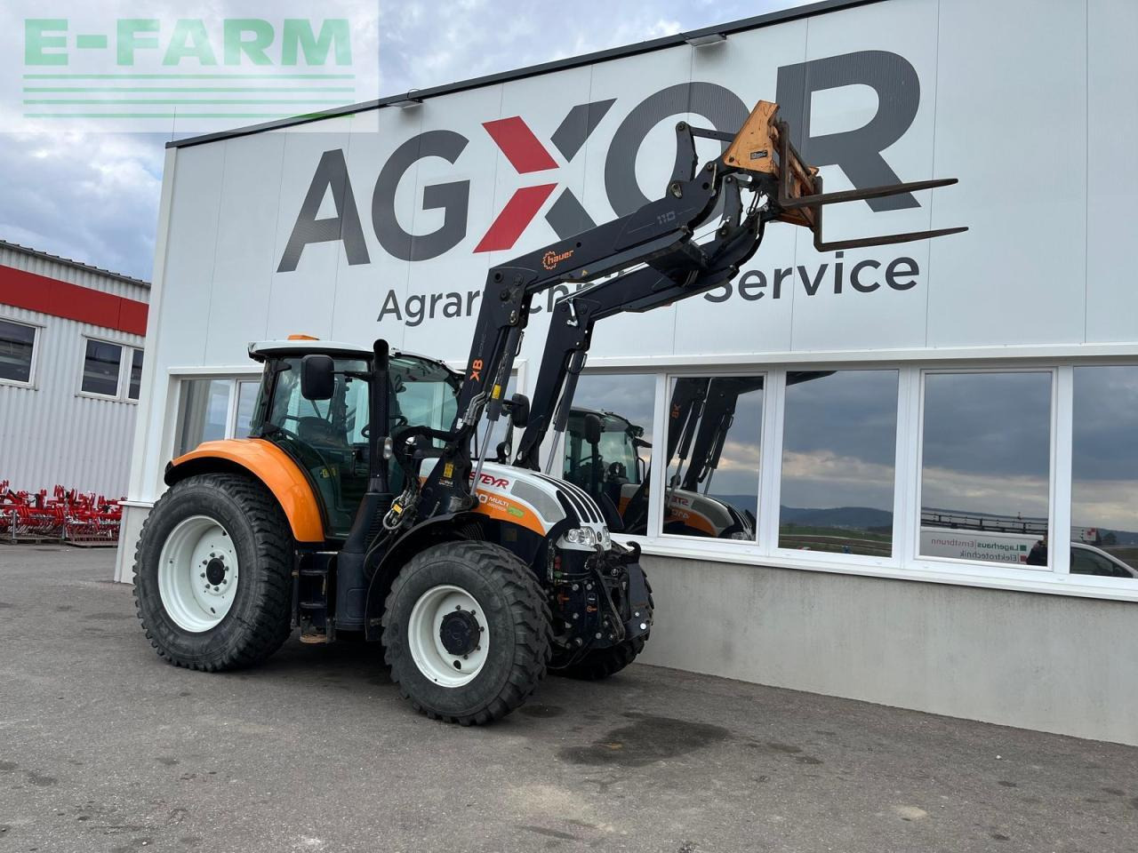 Steyr steyr - Трактор: снимка 1 Steyr steyr - Трактор: снимка 1