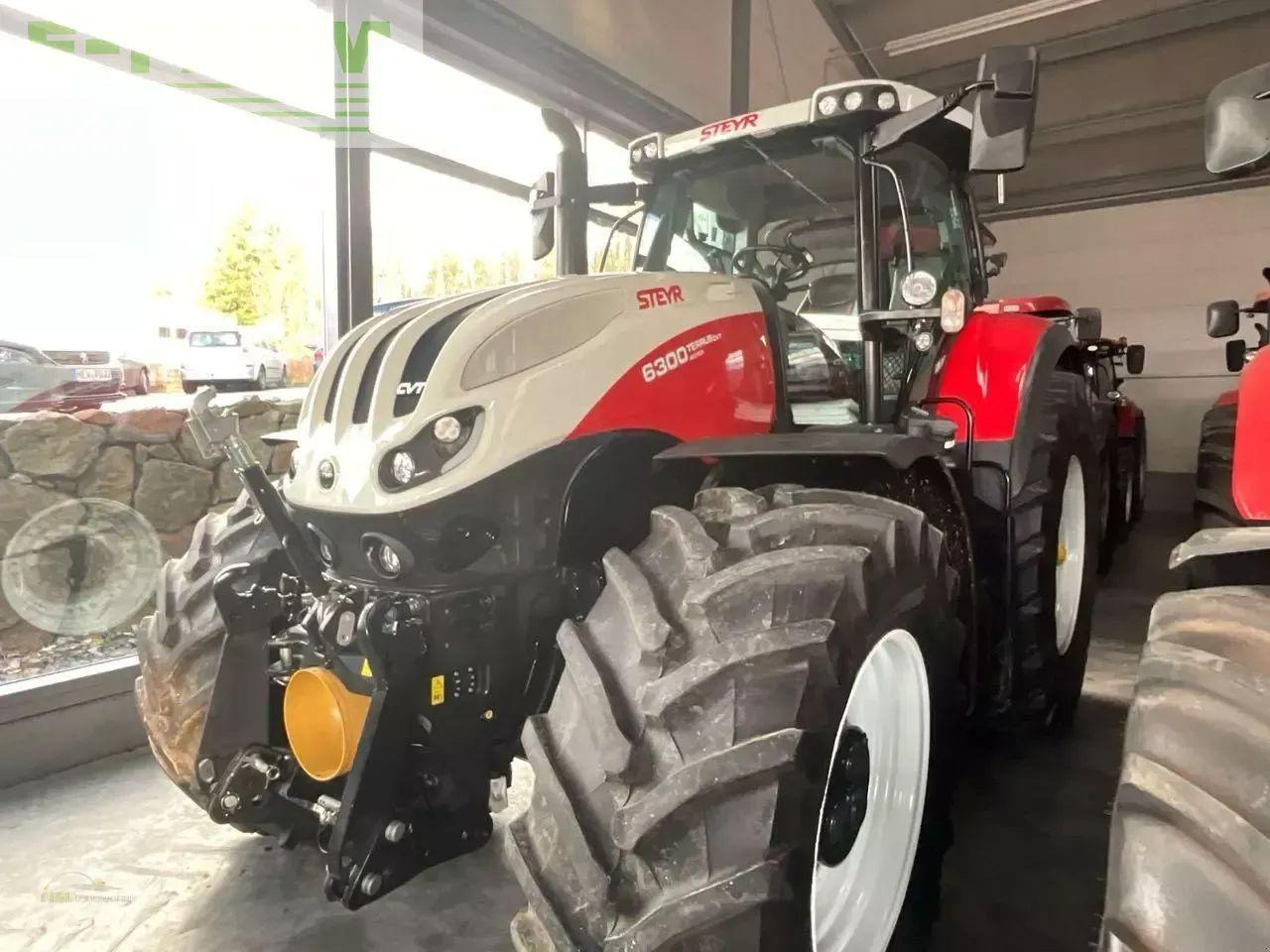 Steyr terrus 6300 cvt CVT - Трактор: снимка 3 Steyr terrus 6300 cvt CVT - Трактор: снимка 3