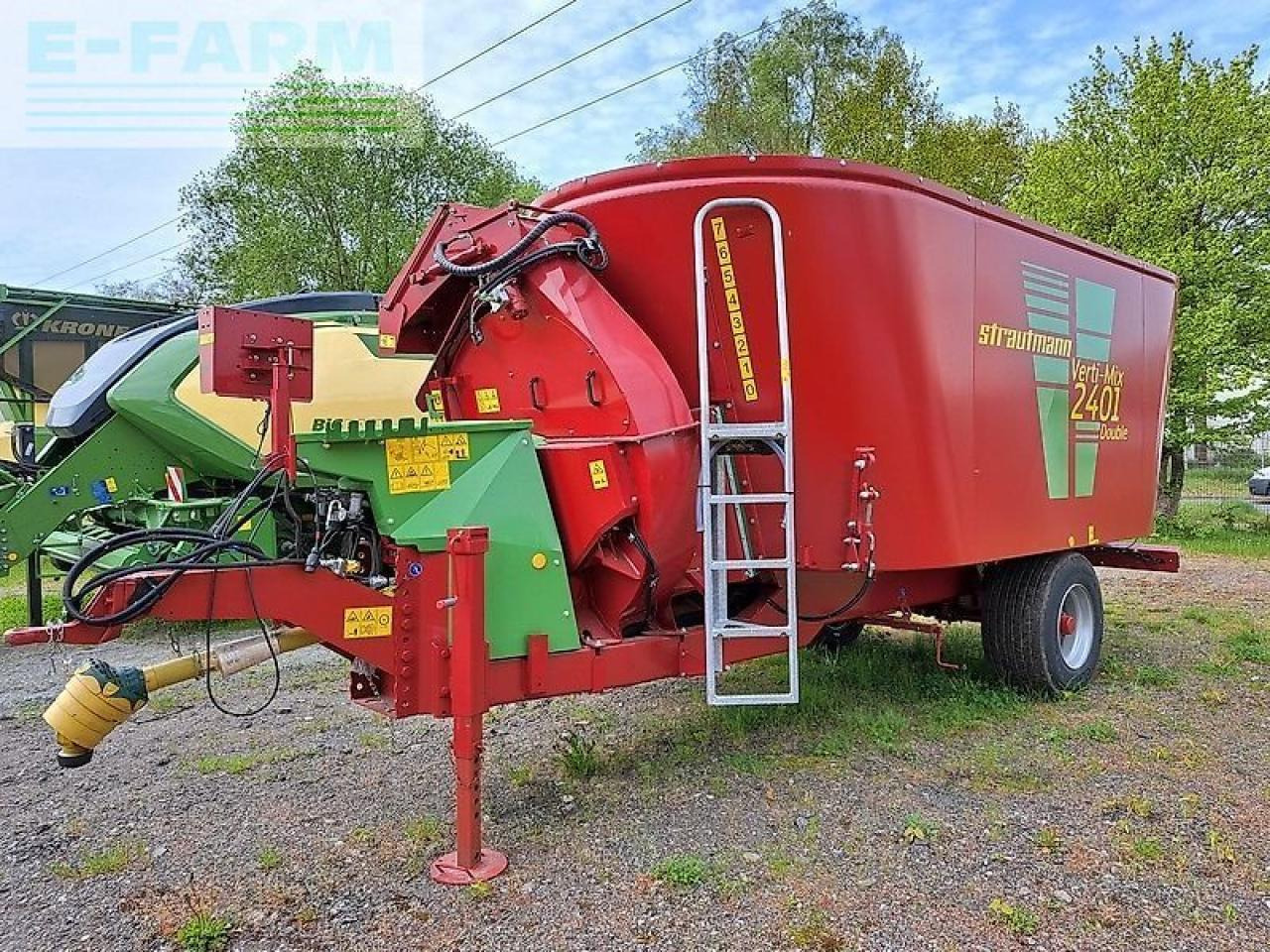 Strautmann verti mix 2401 double - Техника за животновъдство: снимка 1 Strautmann verti mix 2401 double - Техника за животновъдство: снимка 1