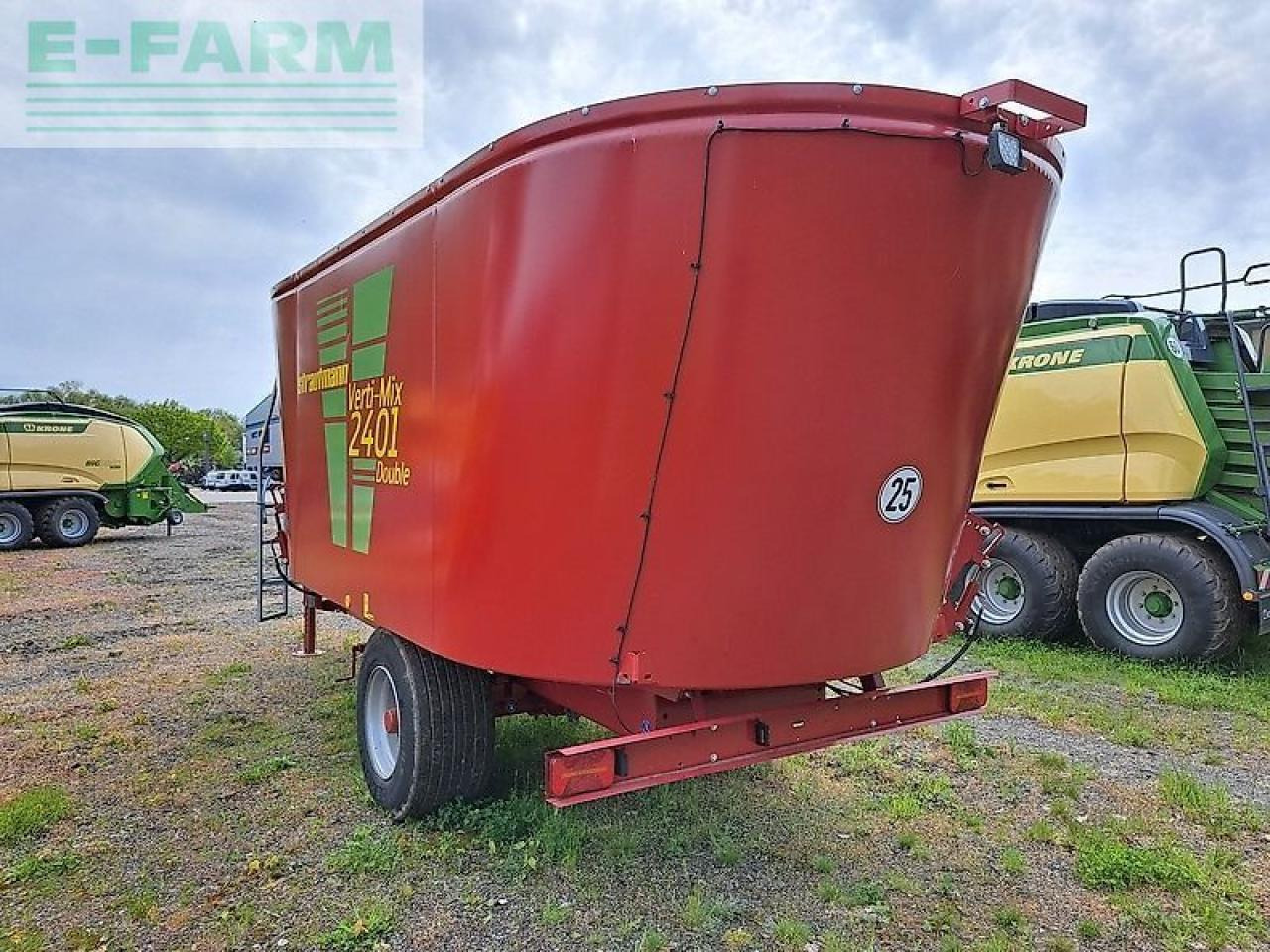 Strautmann verti mix 2401 double - Техника за животновъдство: снимка 4 Strautmann verti mix 2401 double - Техника за животновъдство: снимка 4