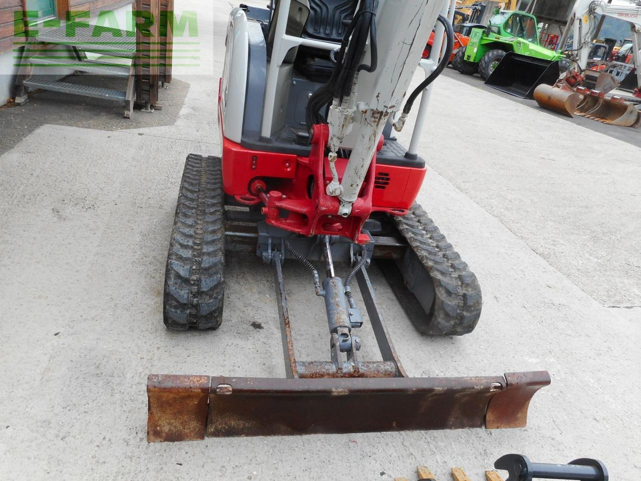 Мини багер Takeuchi tb 225 mit powertilt + 3 löffel ( service neu ): снимка 14