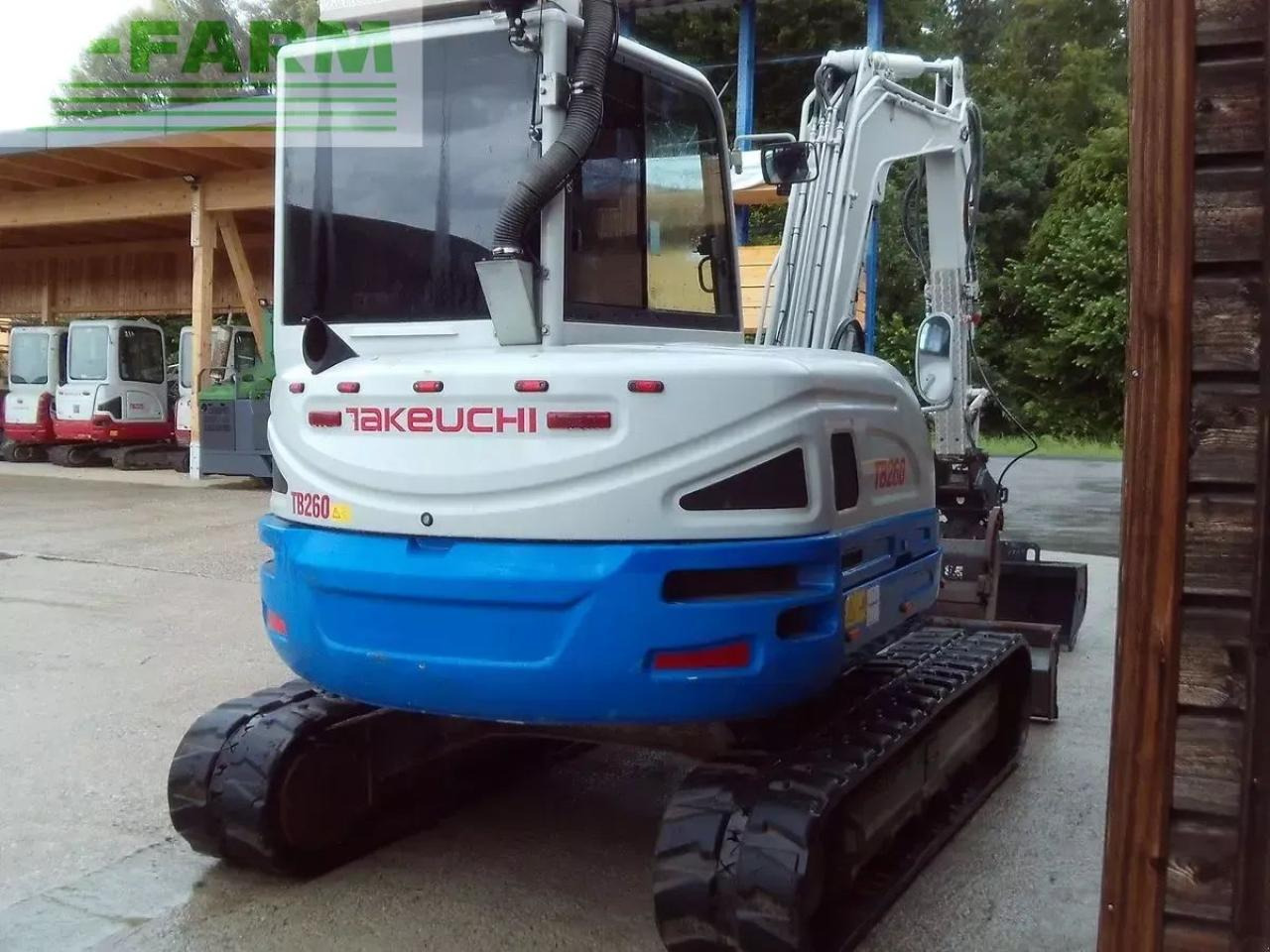 Takeuchi tb 260 ( 5.735kg ) hydr. sw + 3 löffel - Мини багер: снимка 4 Takeuchi tb 260 ( 5.735kg ) hydr. sw + 3 löffel - Мини багер: снимка 4