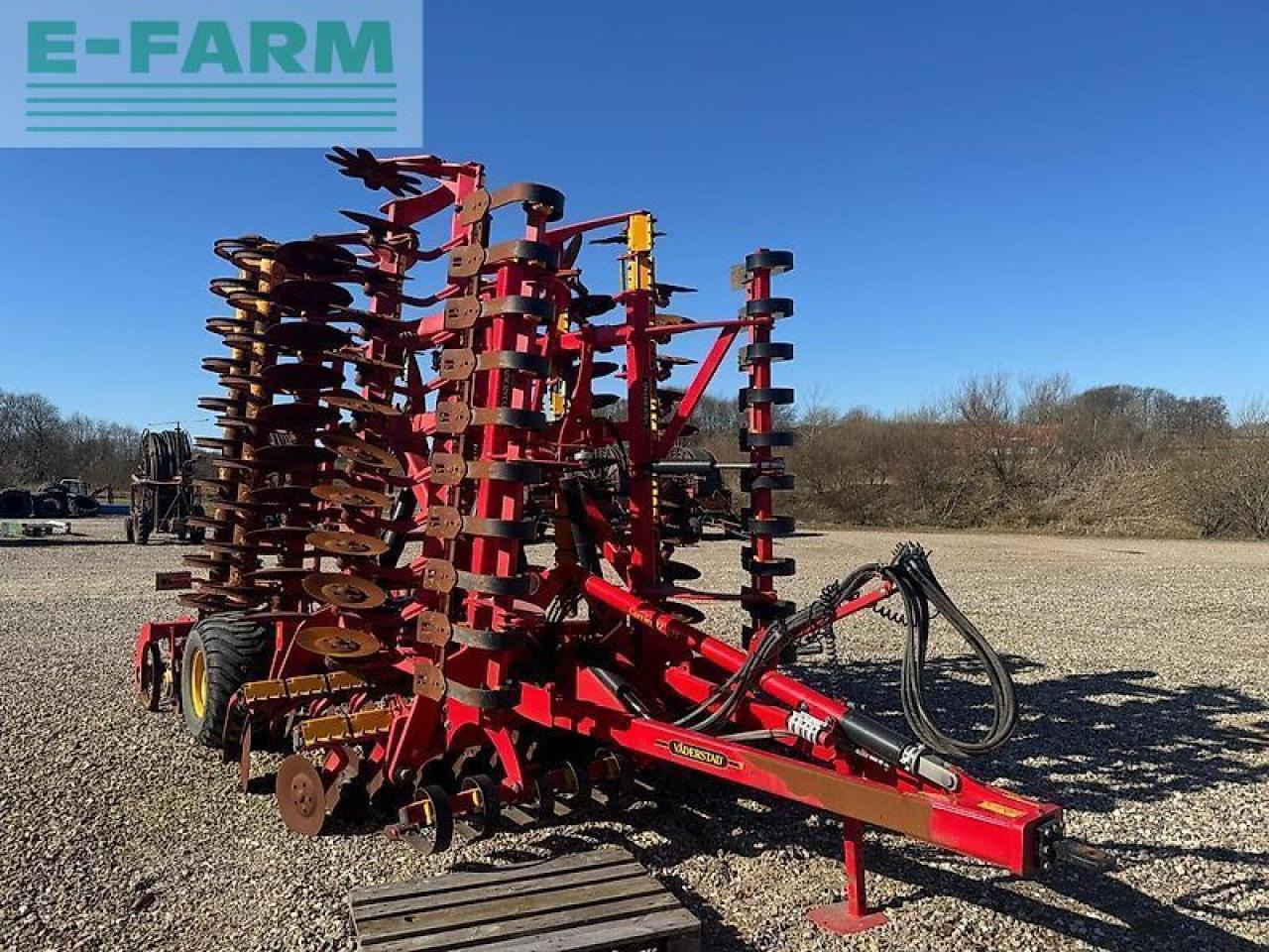 Väderstad carrier xl 825 - Дискова брана: снимка 2 Väderstad carrier xl 825 - Дискова брана: снимка 2