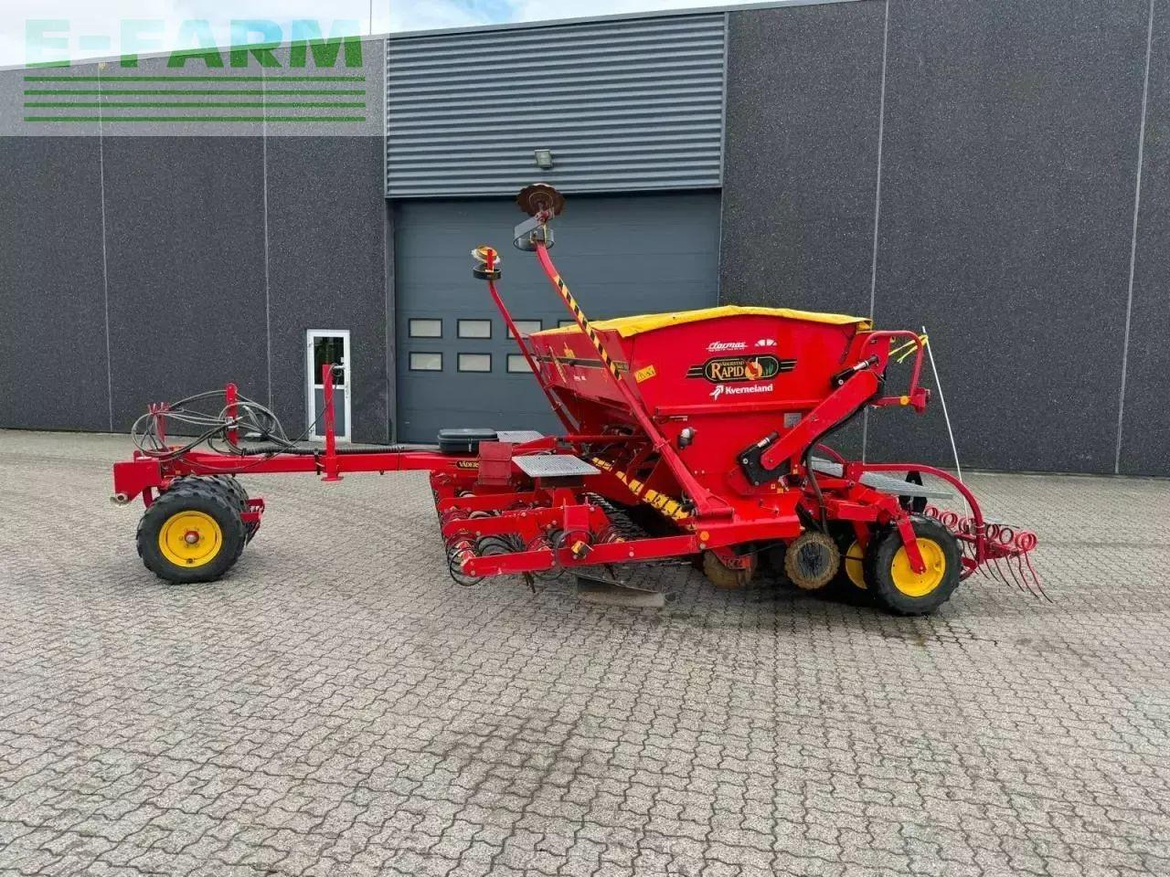 Väderstad rapid 400c - Комбинирана сеялка: снимка 1 Väderstad rapid 400c - Комбинирана сеялка: снимка 1