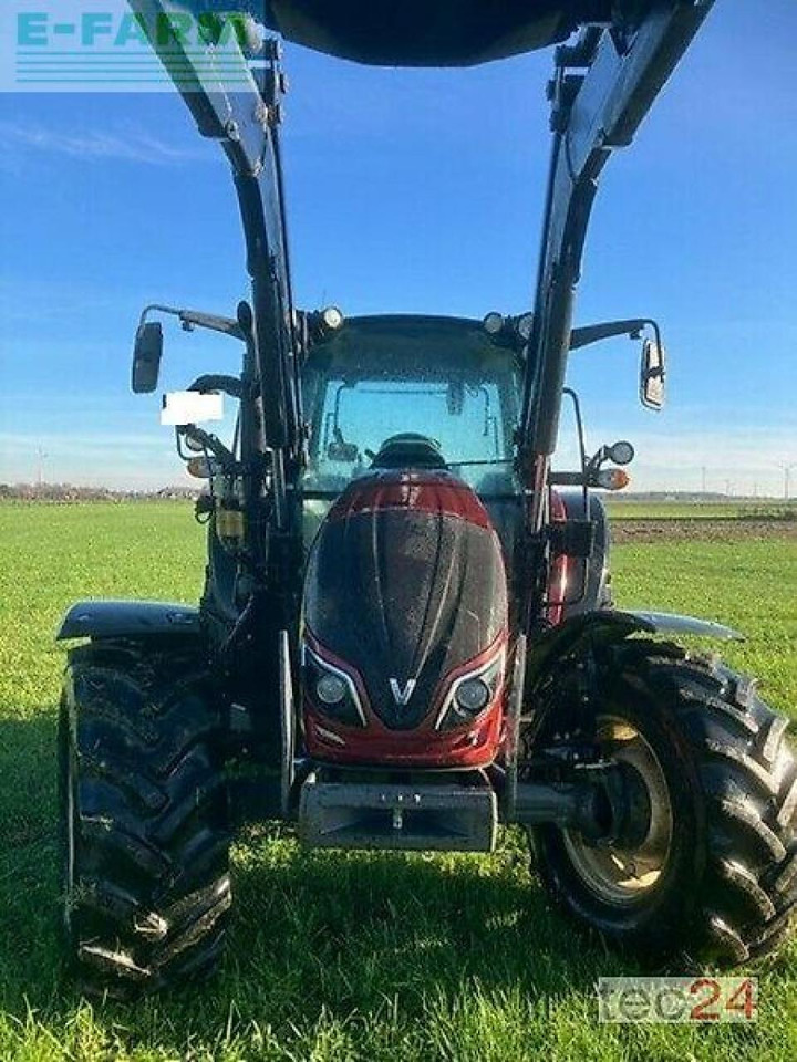 Valtra a104 mh - Трактор: снимка 1 Valtra a104 mh - Трактор: снимка 1
