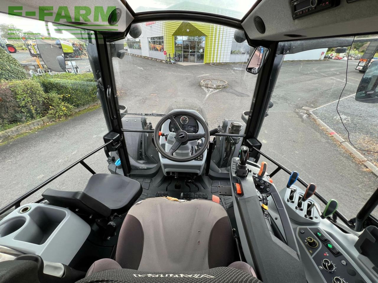 Трактор Valtra g 105: снимка 11