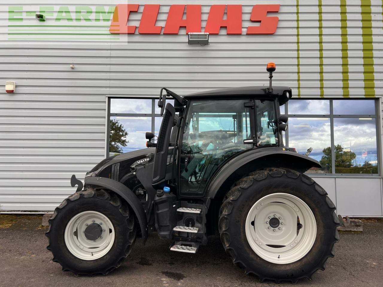 Трактор Valtra g 105: снимка 6