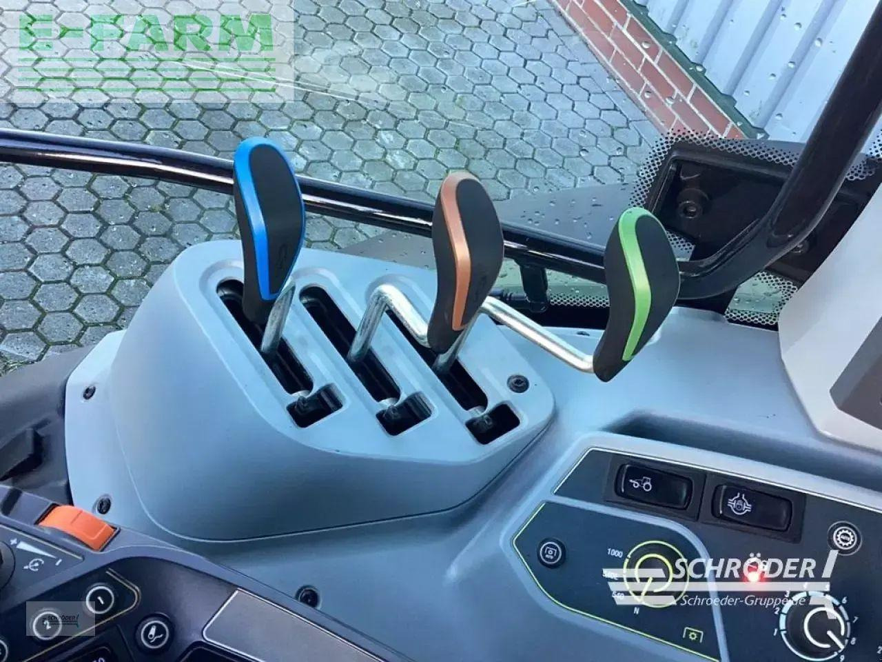 Трактор Valtra g 135 a: снимка 17