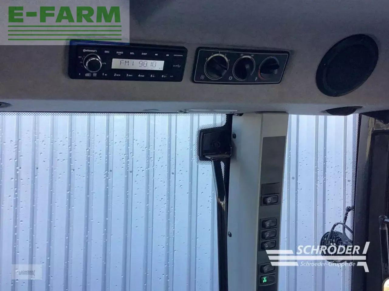 Трактор Valtra g 135 a: снимка 15