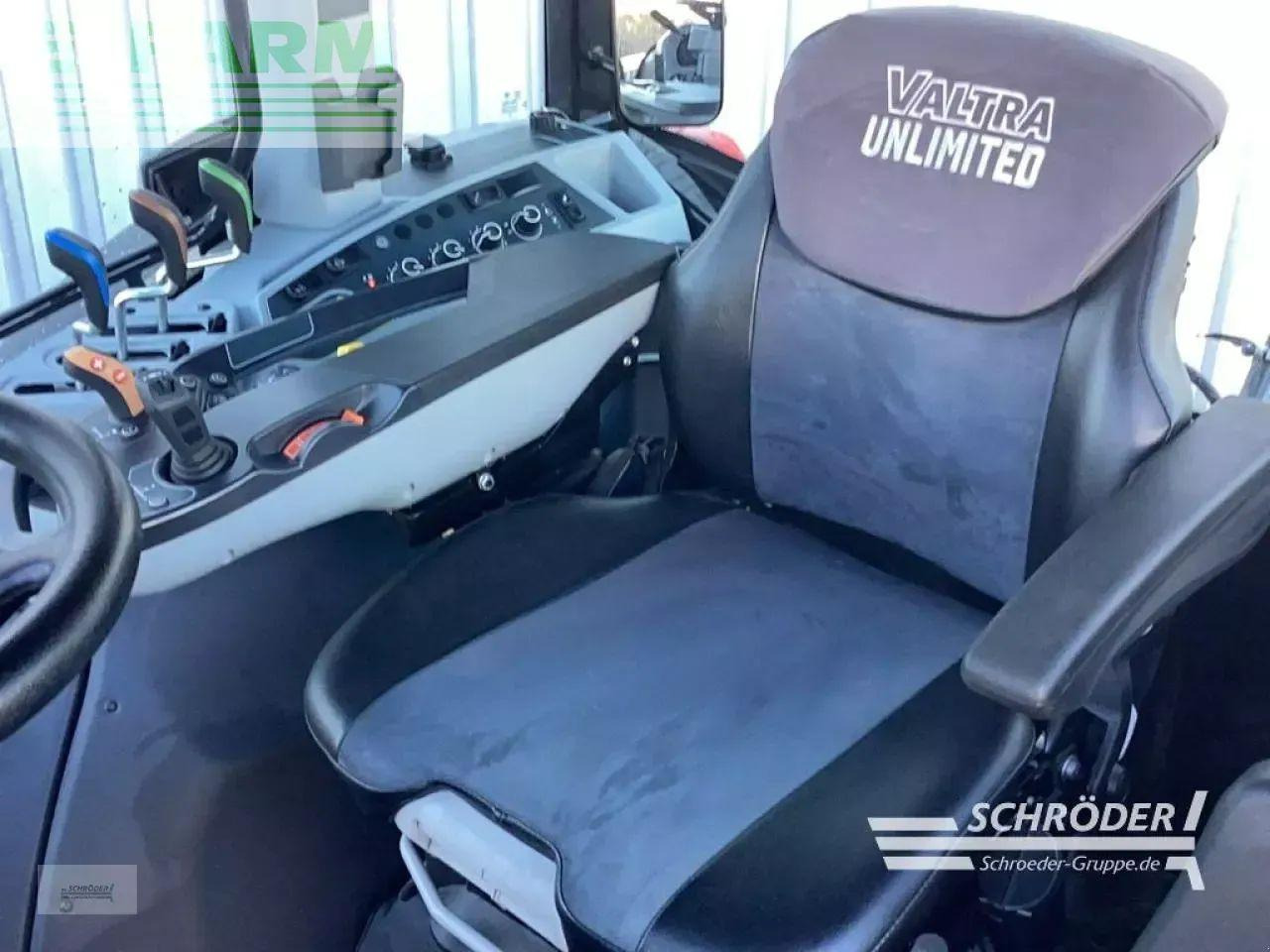Трактор Valtra g 135 a: снимка 14