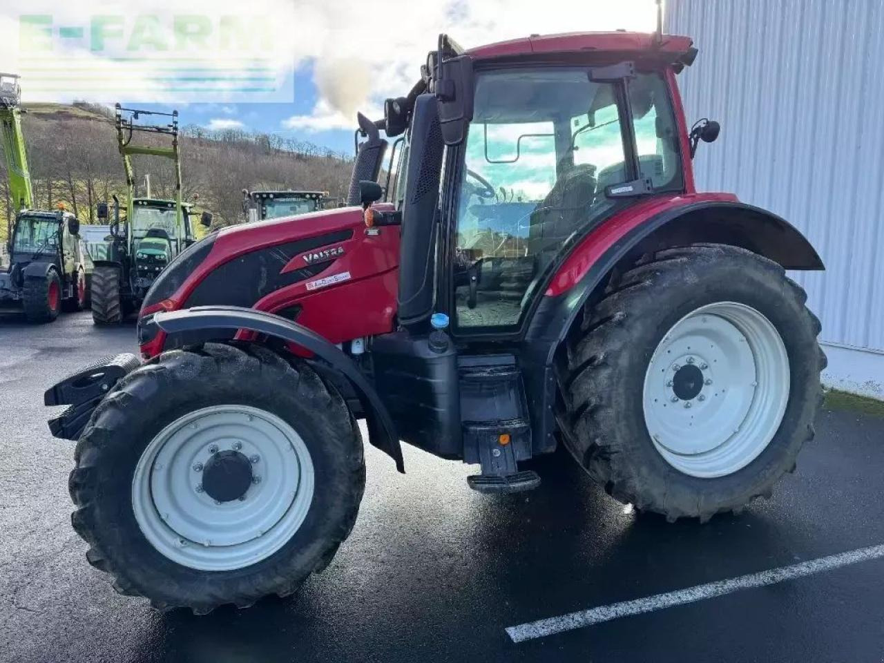 Valtra n 104 h5 - Трактор: снимка 1 Valtra n 104 h5 - Трактор: снимка 1