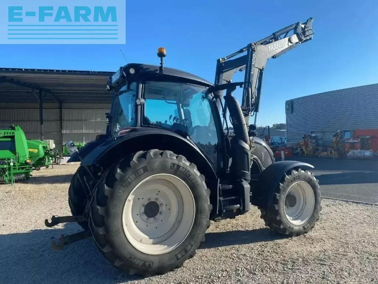 Valtra n 134 hitech 5 HiTech - Трактор: снимка 3 Valtra n 134 hitech 5 HiTech - Трактор: снимка 3