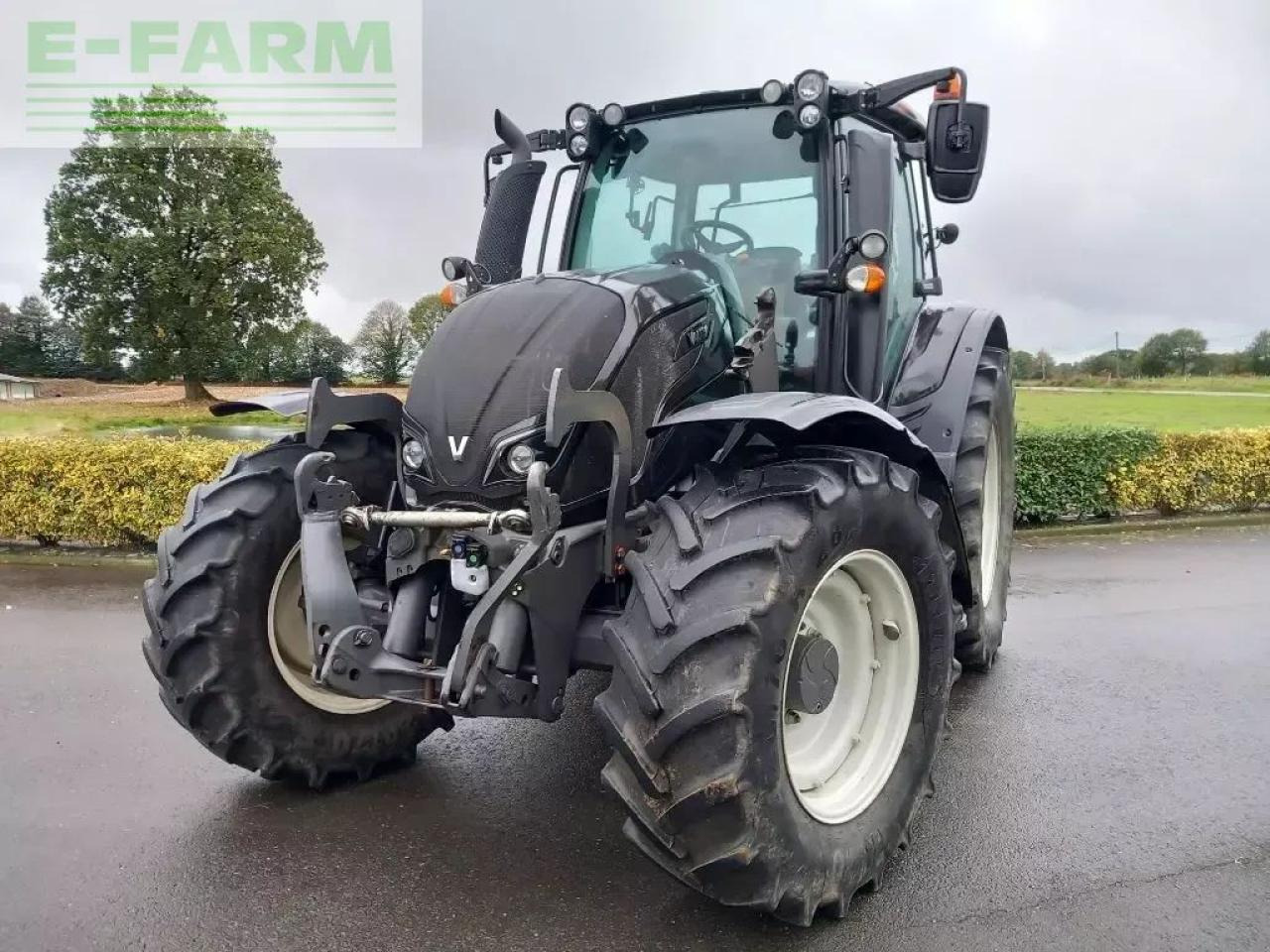 Valtra n 134 hitech HiTech - Трактор: снимка 1 Valtra n 134 hitech HiTech - Трактор: снимка 1