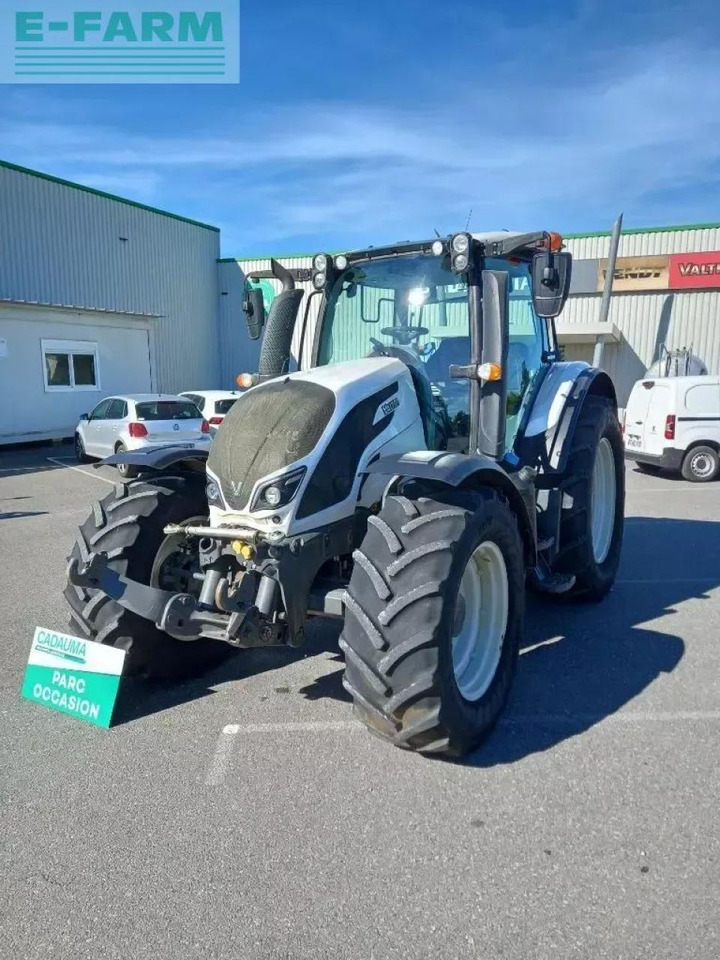 Valtra n 134 hitech HiTech - Трактор: снимка 1 Valtra n 134 hitech HiTech - Трактор: снимка 1