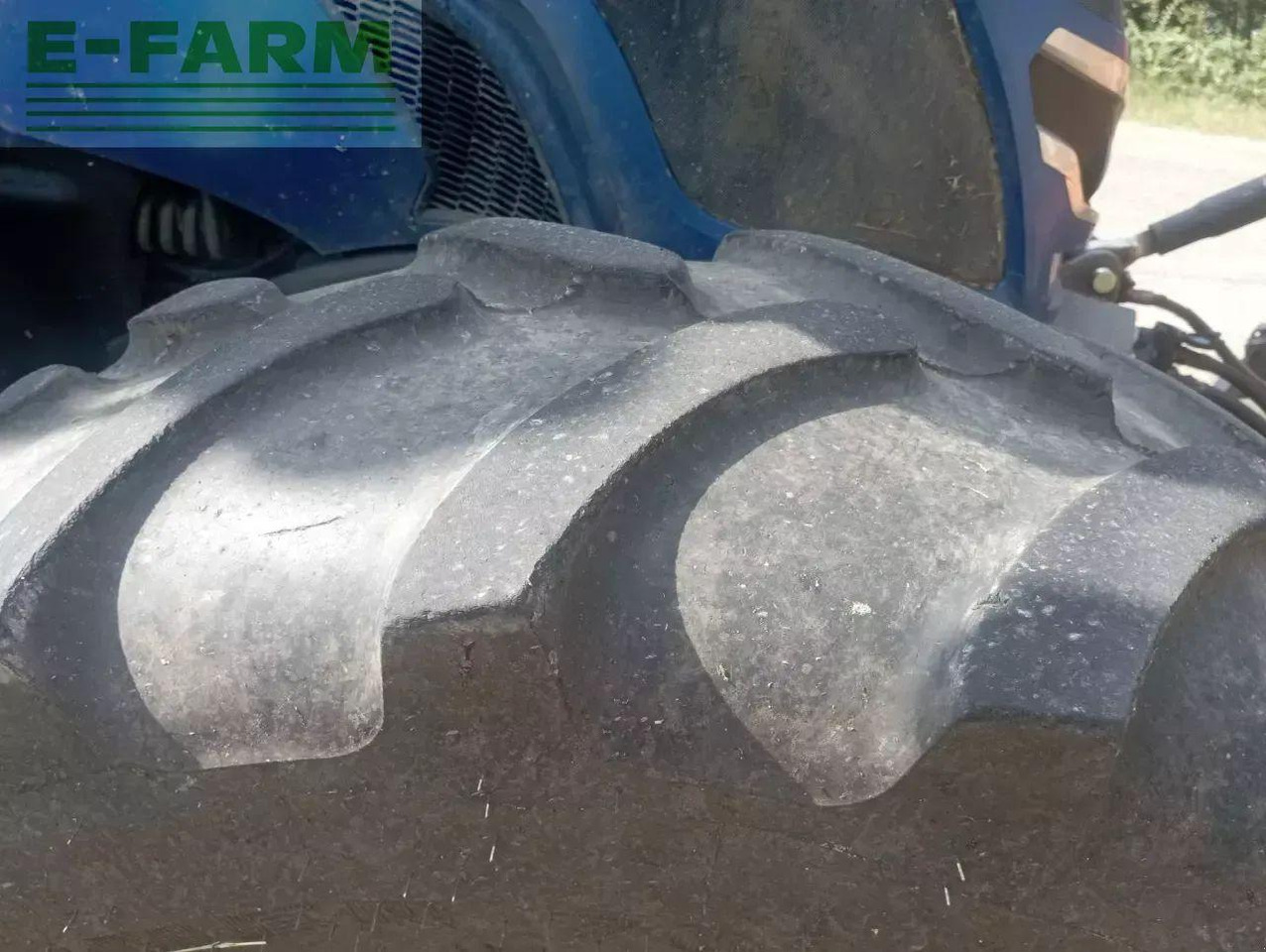 Valtra n 135 d smarttouch - Трактор: снимка 5 Valtra n 135 d smarttouch - Трактор: снимка 5