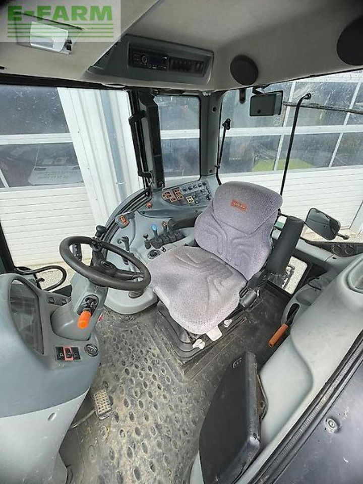Valtra n123 - Трактор: снимка 4 Valtra n123 - Трактор: снимка 4