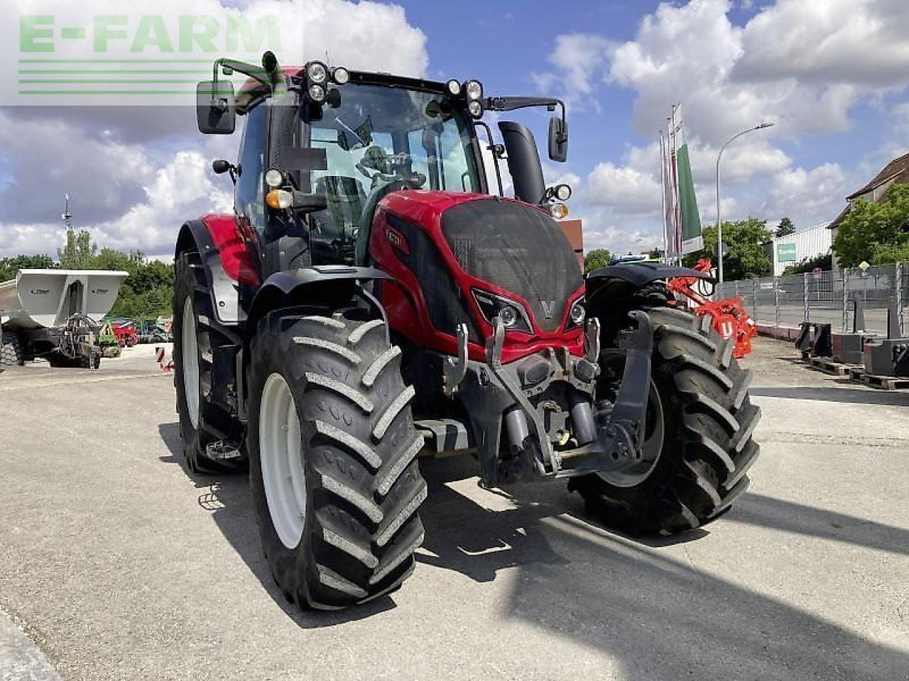 Valtra n154e active Active - Трактор: снимка 2 Valtra n154e active Active - Трактор: снимка 2
