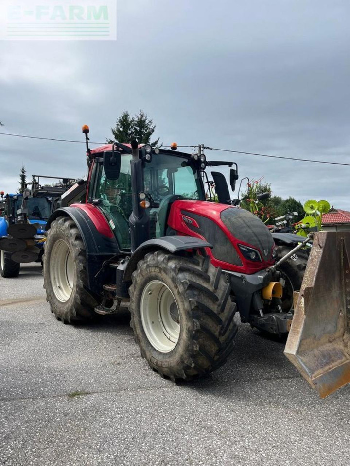 Valtra n154e direct Direct - Трактор: снимка 2 Valtra n154e direct Direct - Трактор: снимка 2