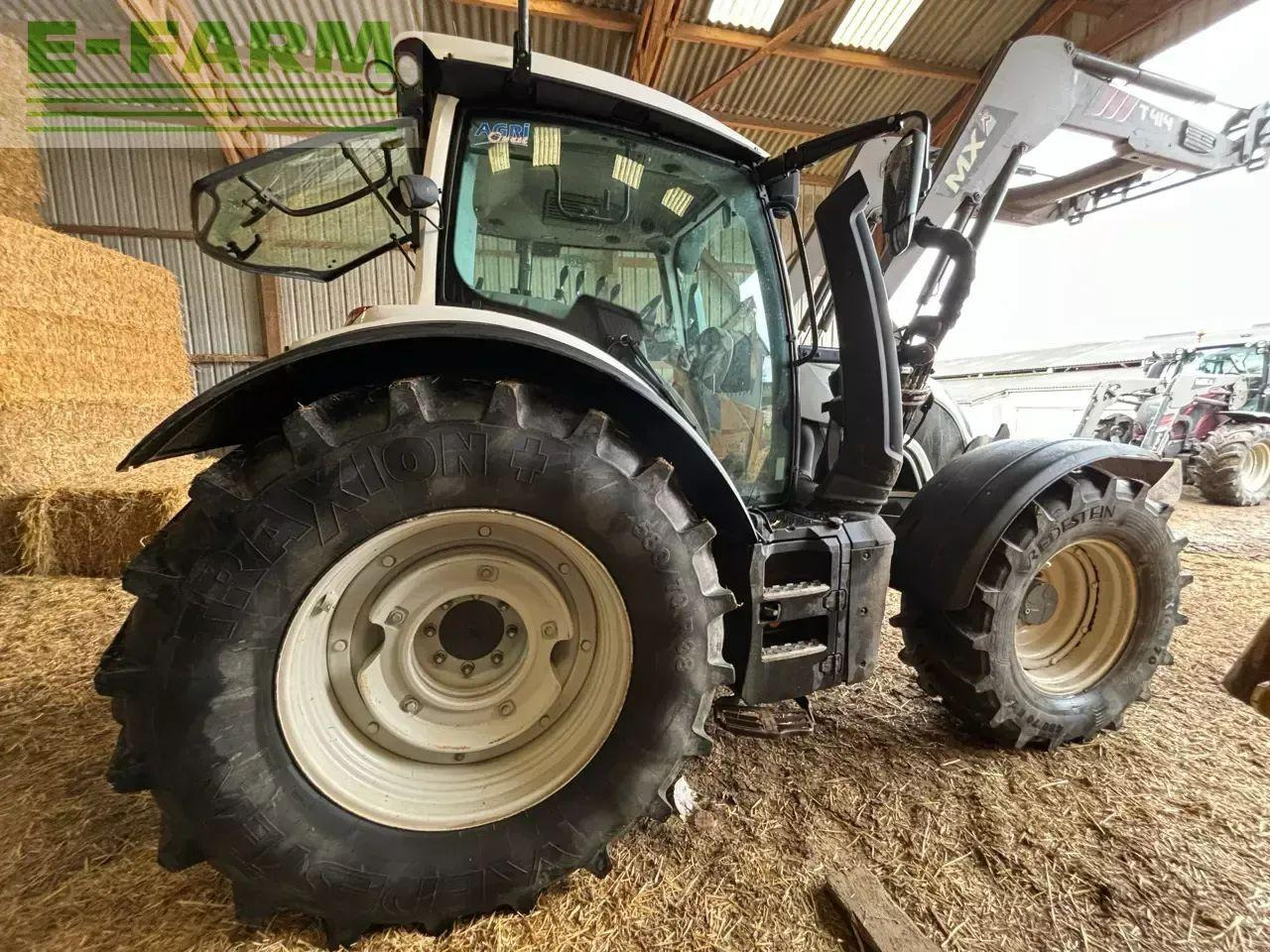 Valtra n154ea - Трактор: снимка 3 Valtra n154ea - Трактор: снимка 3