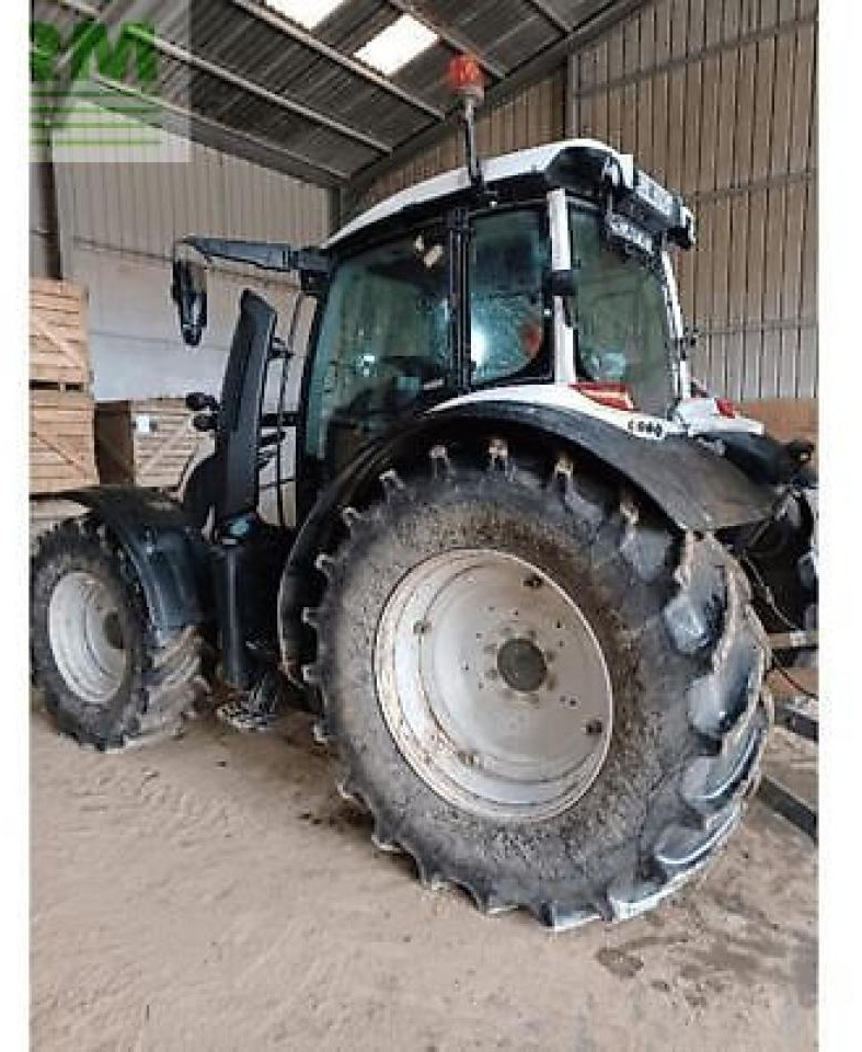 Valtra n174 direct Direct - Трактор: снимка 3 Valtra n174 direct Direct - Трактор: снимка 3