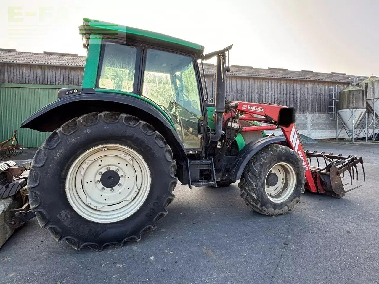 Valtra n92 hi - Трактор: снимка 2 Valtra n92 hi - Трактор: снимка 2