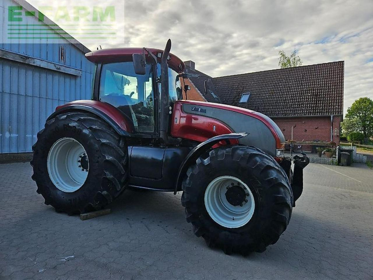 Valtra s 280 - Трактор: снимка 2 Valtra s 280 - Трактор: снимка 2