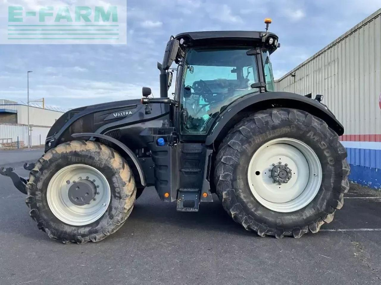 Valtra s 294 smarttouch - Трактор: снимка 1 Valtra s 294 smarttouch - Трактор: снимка 1