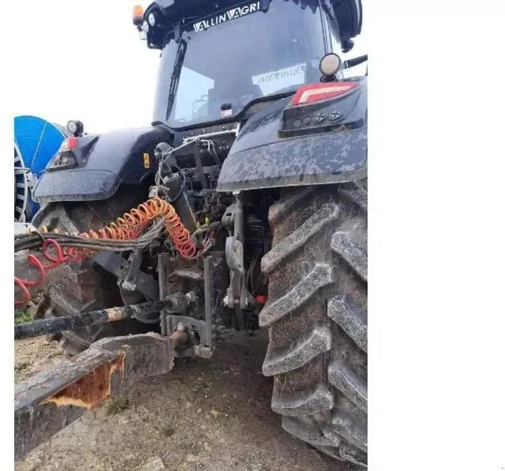 Valtra s374 - Трактор: снимка 4 Valtra s374 - Трактор: снимка 4