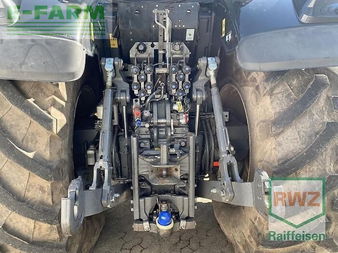 Valtra s394 - Трактор: снимка 4 Valtra s394 - Трактор: снимка 4