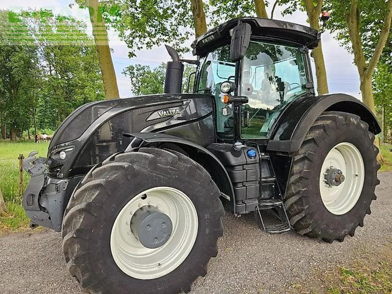 Valtra s394 smarttouch twintrac s274 s294 s324 s354 s374 fendt agco - Трактор: снимка 2 Valtra s394 smarttouch twintrac s274 s294 s324 s354 s374 fendt agco - Трактор: снимка 2