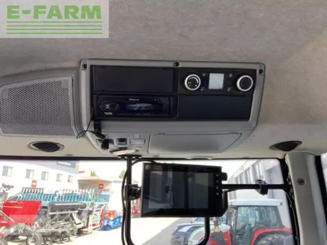 Трактор Valtra t 214 direct Direct: снимка 7