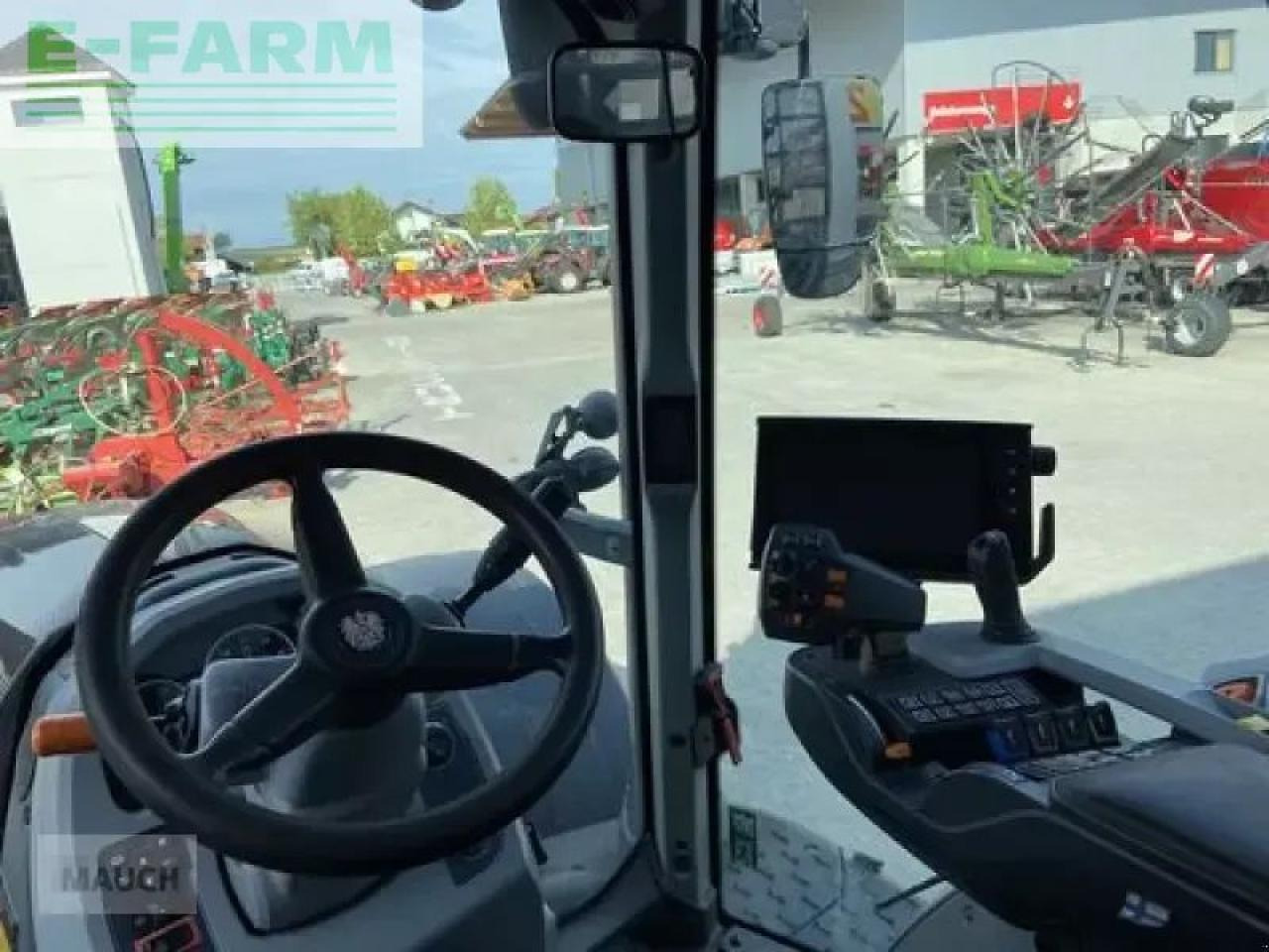Трактор Valtra t 214 direct Direct: снимка 8