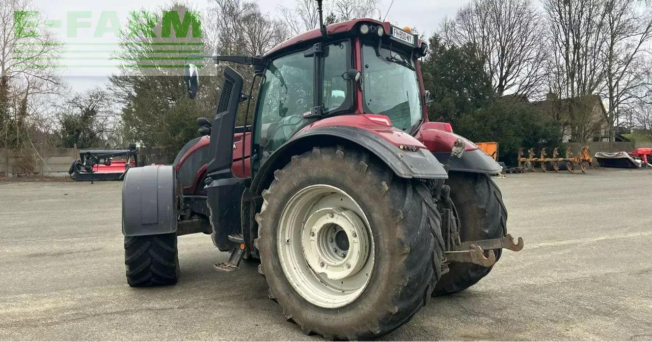 Valtra t 214 v smarttouch - Трактор: снимка 5 Valtra t 214 v smarttouch - Трактор: снимка 5