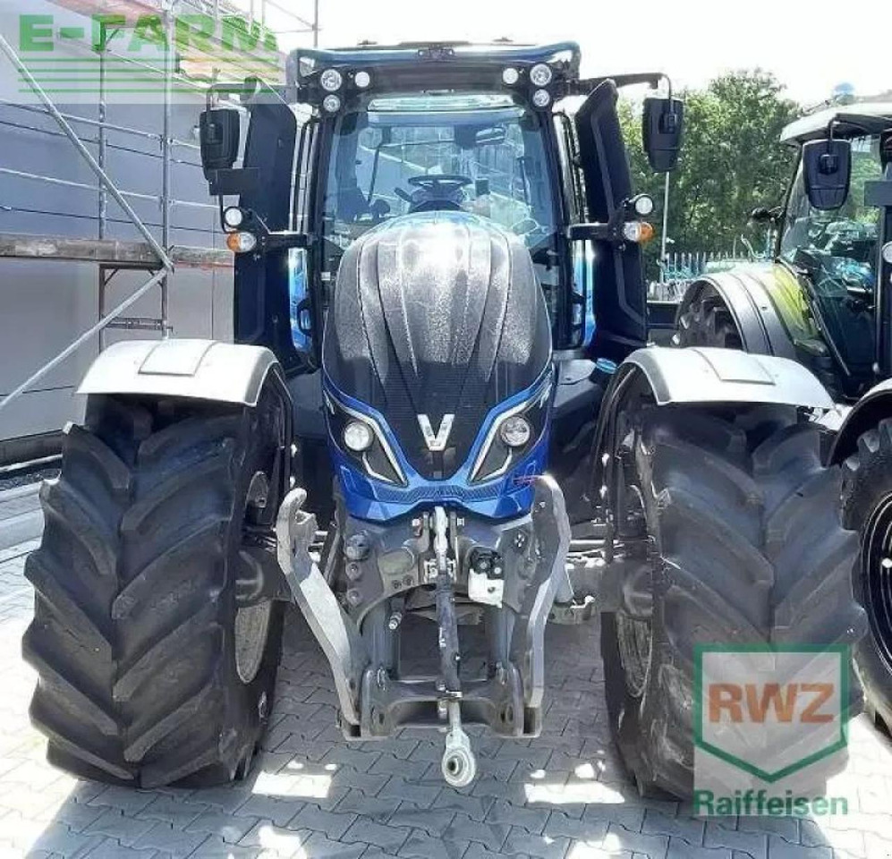Valtra t 234 direct mit rüfa Direct - Трактор: снимка 3 Valtra t 234 direct mit rüfa Direct - Трактор: снимка 3