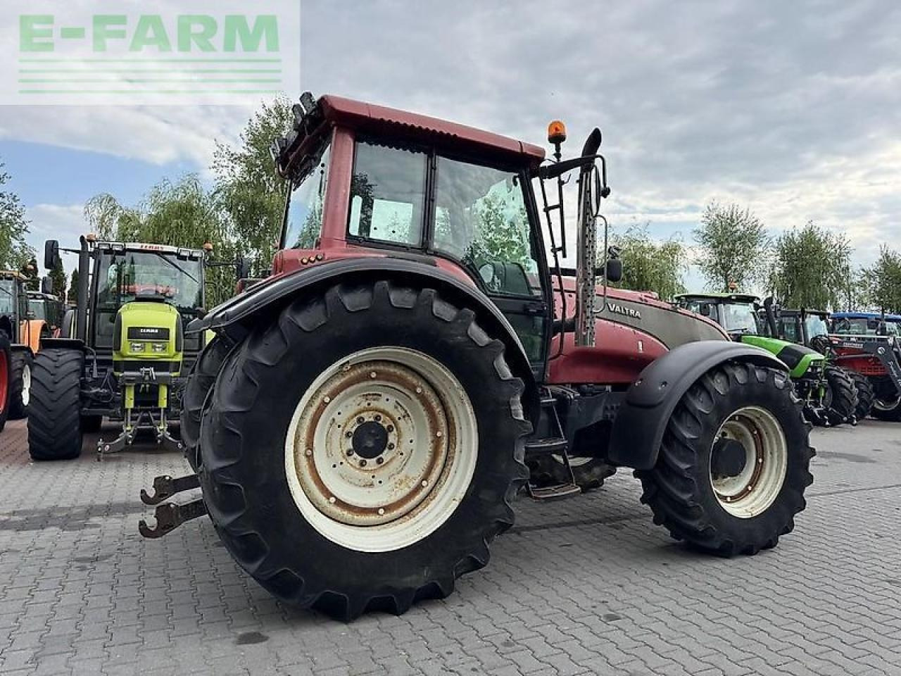 Valtra t160 hitech - Трактор: снимка 5 Valtra t160 hitech - Трактор: снимка 5
