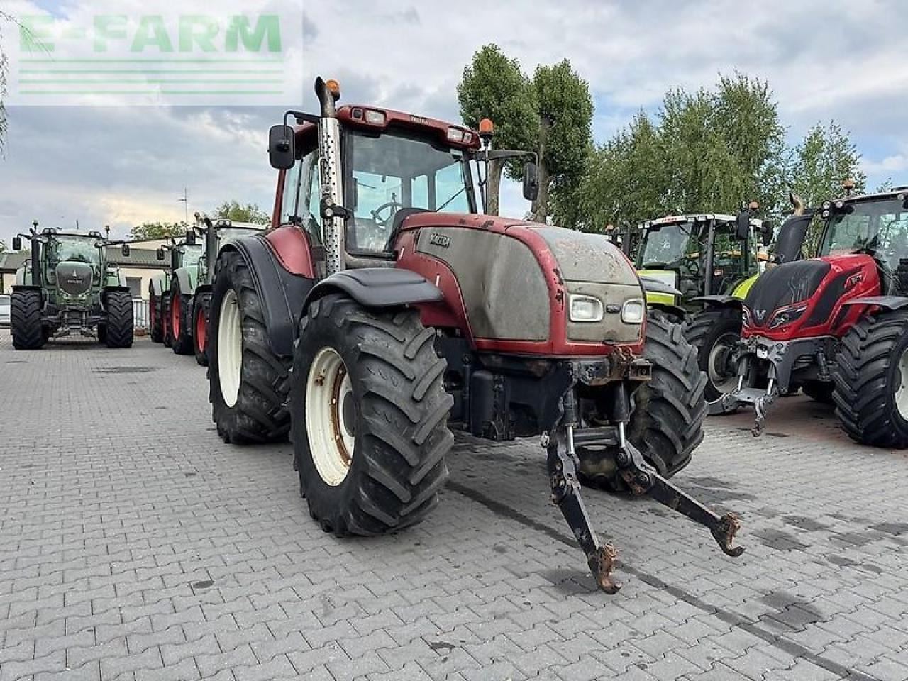 Valtra t160 hitech - Трактор: снимка 3 Valtra t160 hitech - Трактор: снимка 3