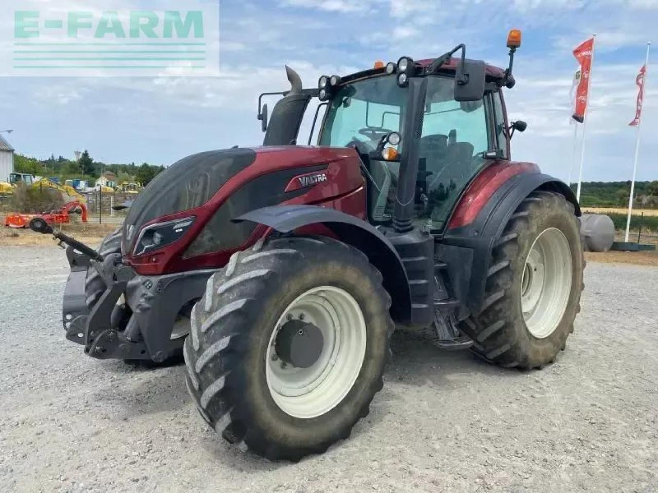 Valtra t194 - Трактор: снимка 1 Valtra t194 - Трактор: снимка 1