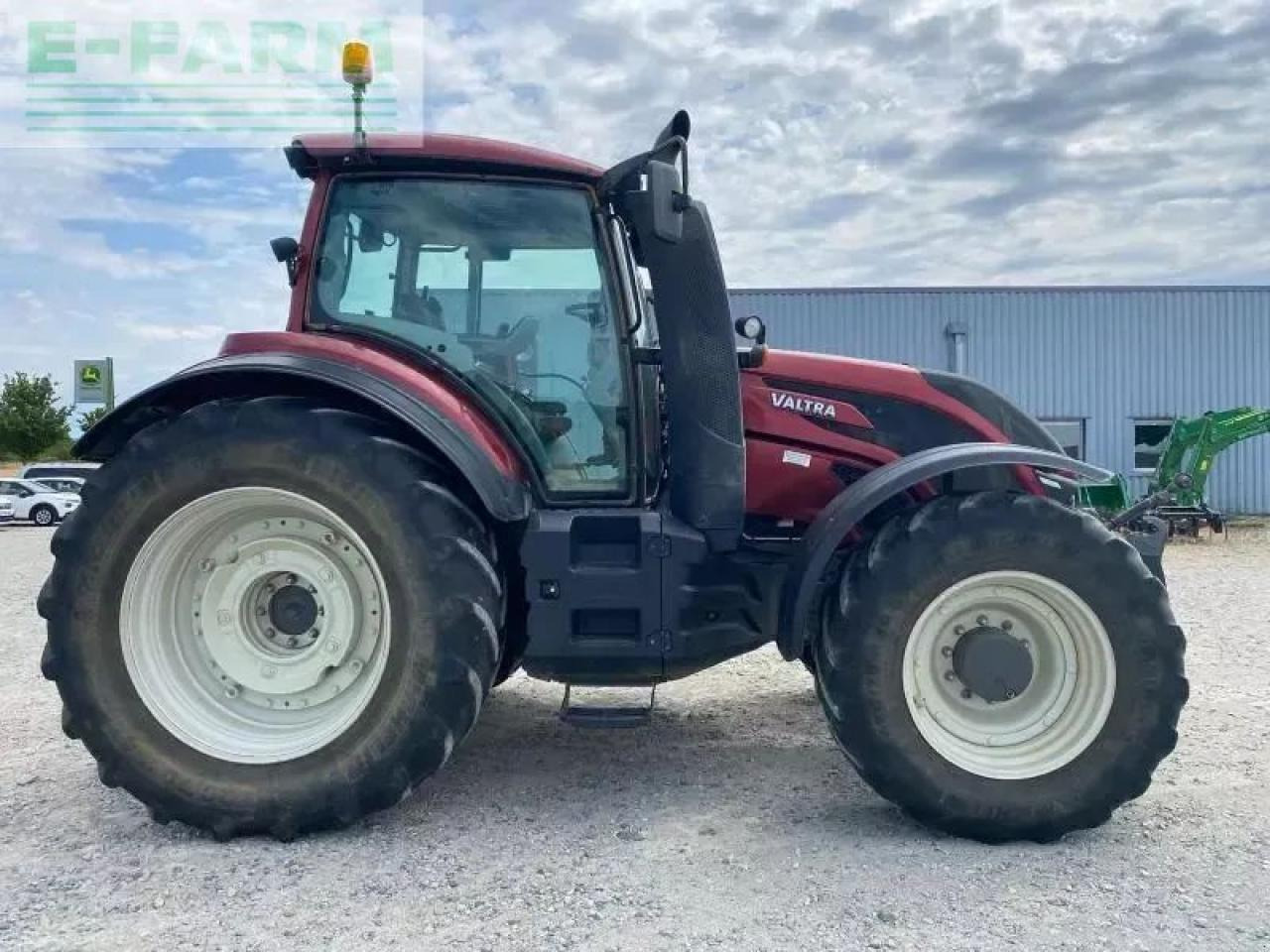 Valtra t194 - Трактор: снимка 4 Valtra t194 - Трактор: снимка 4
