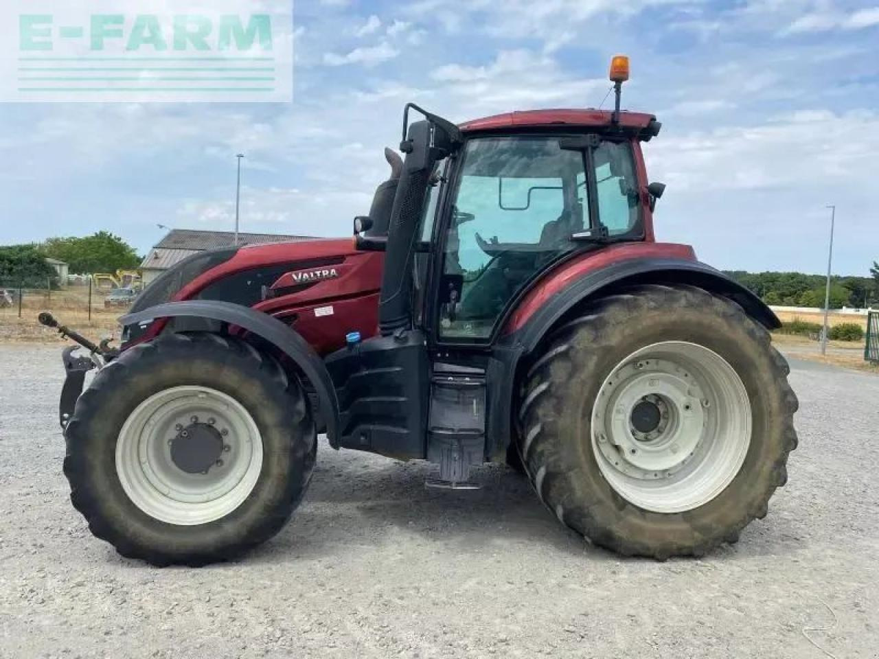 Valtra t194 - Трактор: снимка 2 Valtra t194 - Трактор: снимка 2