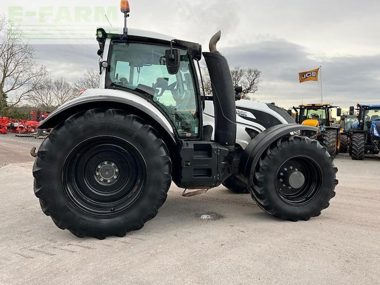 Valtra t234 - Трактор: снимка 5 Valtra t234 - Трактор: снимка 5