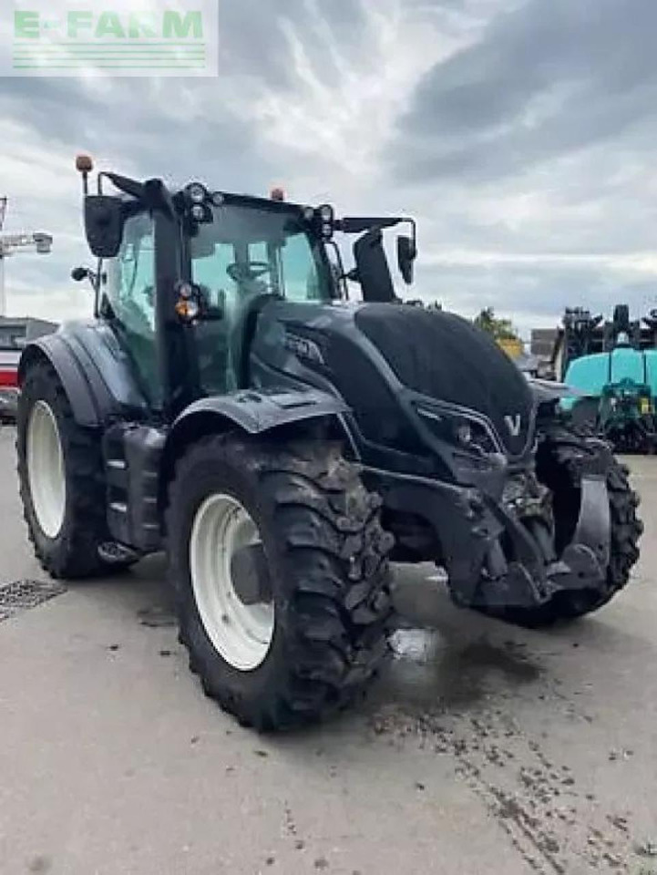 Valtra t234 versu Versu - Трактор: снимка 2 Valtra t234 versu Versu - Трактор: снимка 2