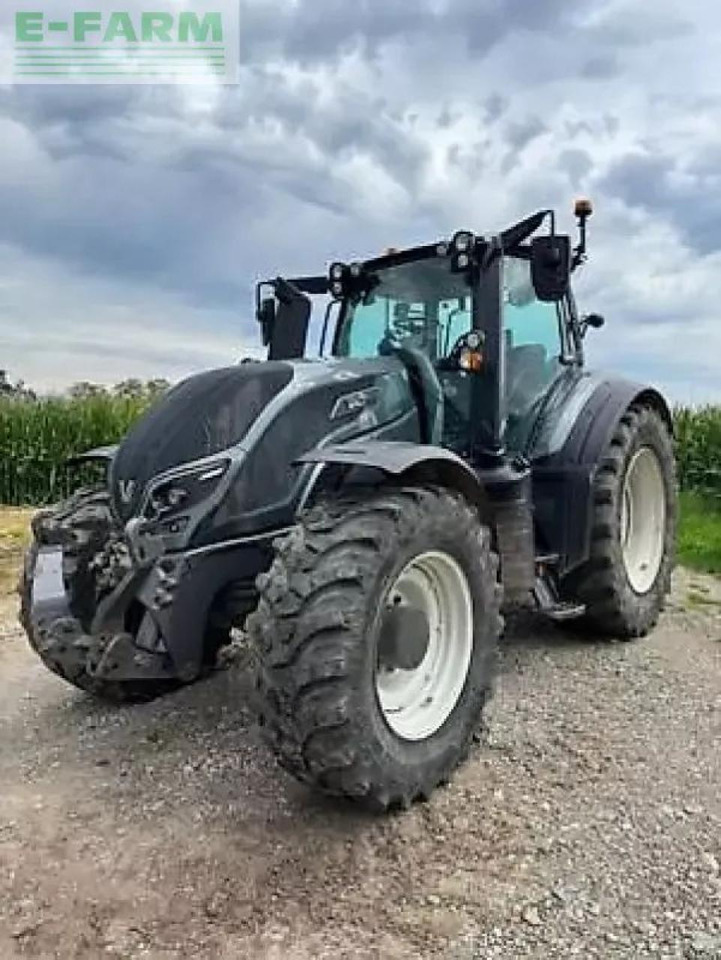 Valtra t234 versu Versu - Трактор: снимка 2 Valtra t234 versu Versu - Трактор: снимка 2