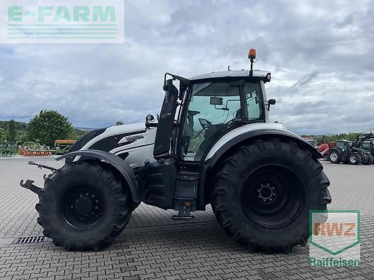 Valtra t234d - Трактор: снимка 4 Valtra t234d - Трактор: снимка 4