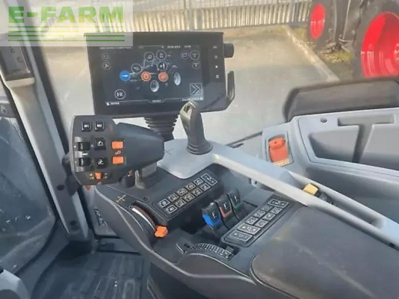 Valtra t254v - Трактор: снимка 2 Valtra t254v - Трактор: снимка 2