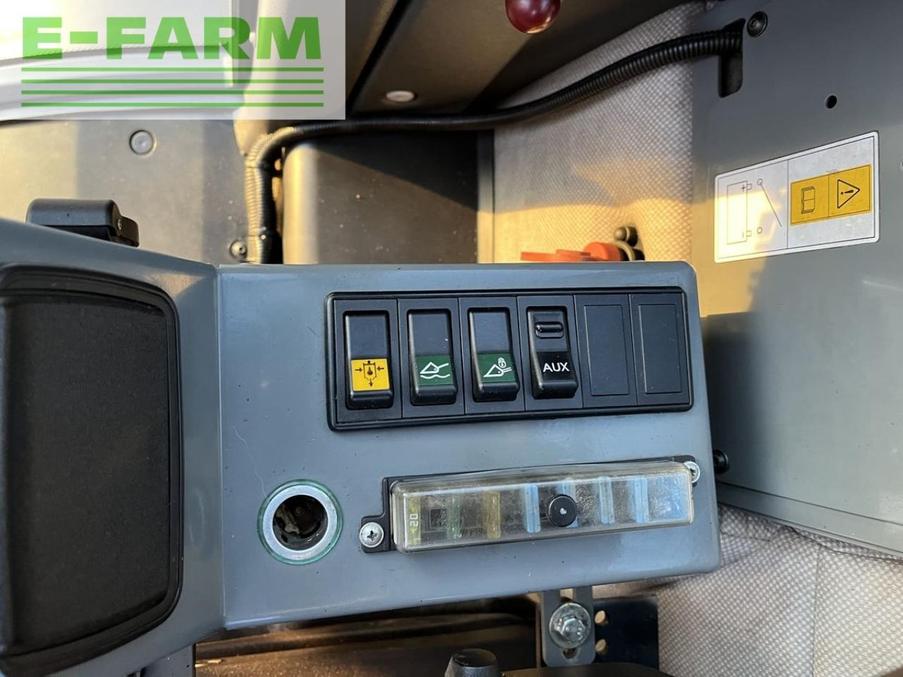 Телескопичен колесен товарач Weidemann 3070cx80 teleradlader 3100h, 30km/h 100l hydr.: снимка 9