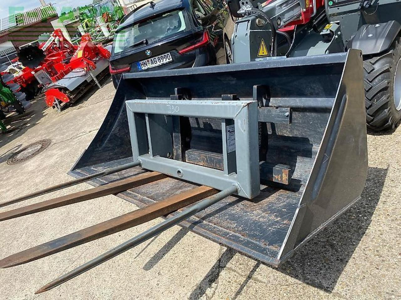 Телескопичен товарач Weidemann 4512 t: снимка 18