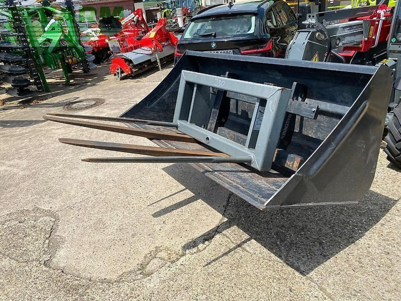 Телескопичен товарач Weidemann 4512 t: снимка 20
